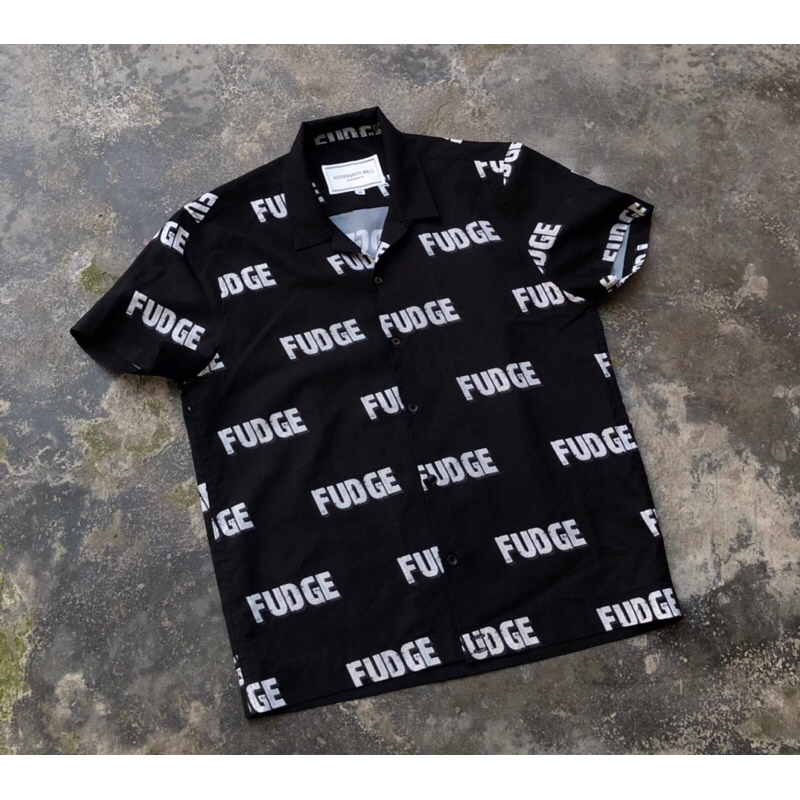 Andersson Bell Kemeja Open Collar