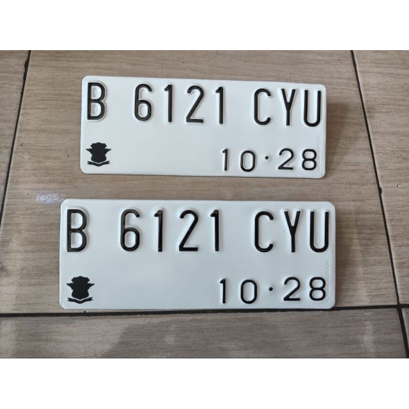 PLAT NOMOR MOTOR BAUT TANAM"FONT PERKECIL"VARIASI STIKER