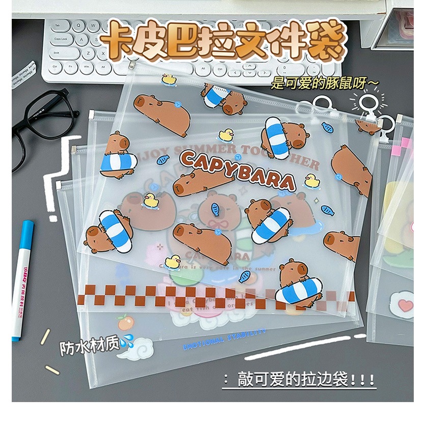 

1 Set 4 Pcs Zipper Bag Capybara Bahan PVC Buat Dokumen Map Dokumen Bahan PVC Document ZipLock Bag MOMO058