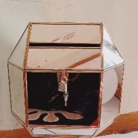 BOX UANG KACA UKURAN *25x30 CM UNTUK HAJATAN < PERNIKAHAN < ANGPAO