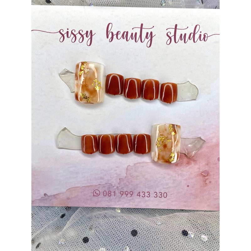 press on nails/kuku kaki