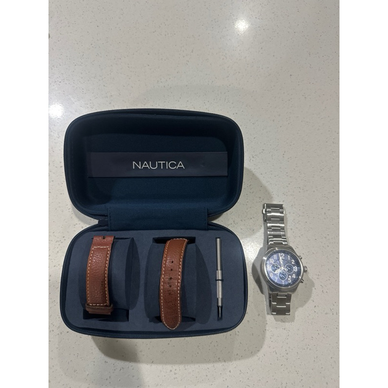 Jam tangan watch pria Nautica 40 mm lengkap dengan box premium, dan tali pengganti leather