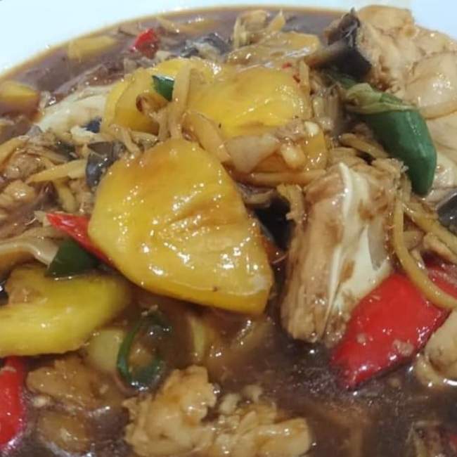 

Ikan Hiu Nanas Masak Jahe Asam Manis Khas Kalimantan
