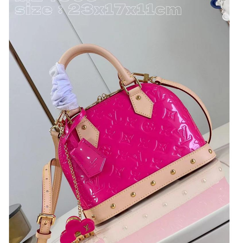 Original 2024 New Louis Vuitton LV Women's Bag Alma BB Small Shell Bag Cowhide Hairpin Chain Handbag