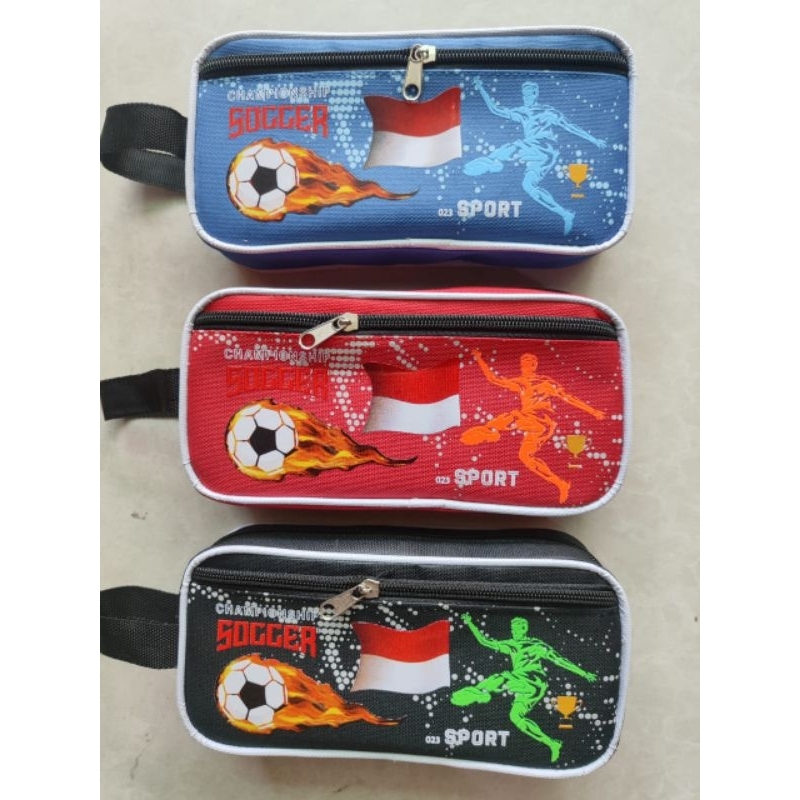 

KOTAK PENSIL KAIN 023 SOCCER