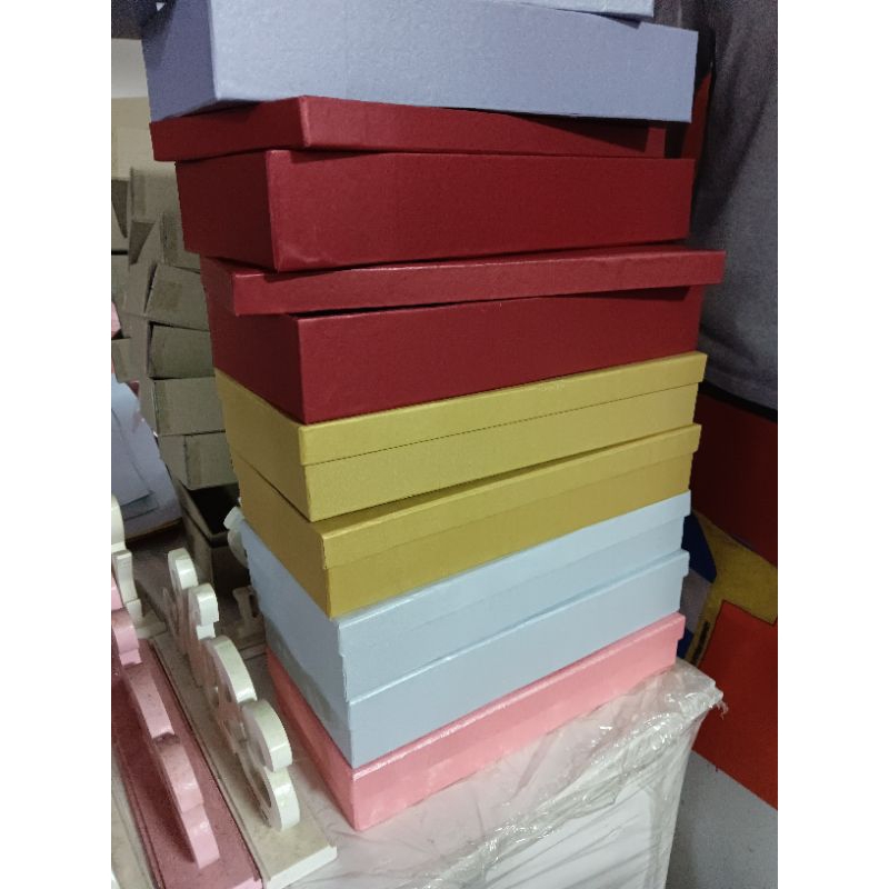

Kotak hantaran pernikahan box mukena baju handuk