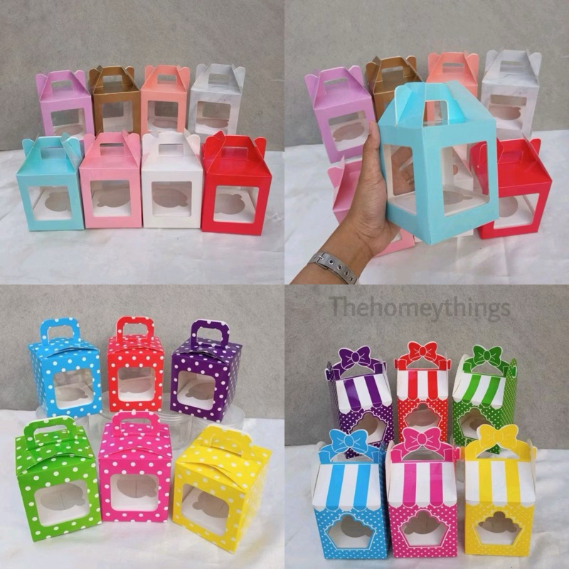 

BOX CUPCAKE SATUAN POLOS / POLKADOT DENGAN LAMINASI DUS CUPCAKE DENGAN TATAKAN UKURAN 9x10.5x10.5CM