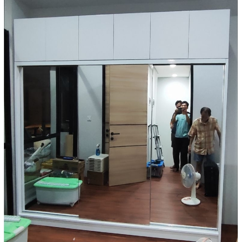 LEMARI PAKAIAN SLIDING 3 PINTU / jumbo fuul cermin fremiles murah/lemari seliding box kabinet/ LEMAR