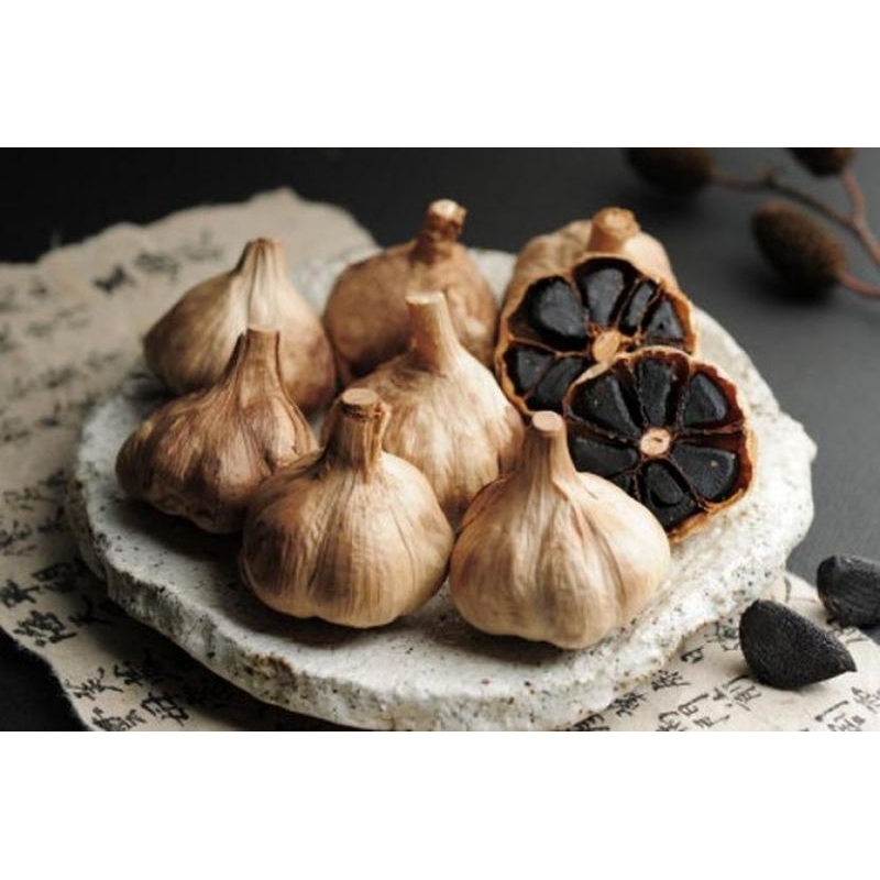 

Bawang Hitam / Black Garlic 250gram