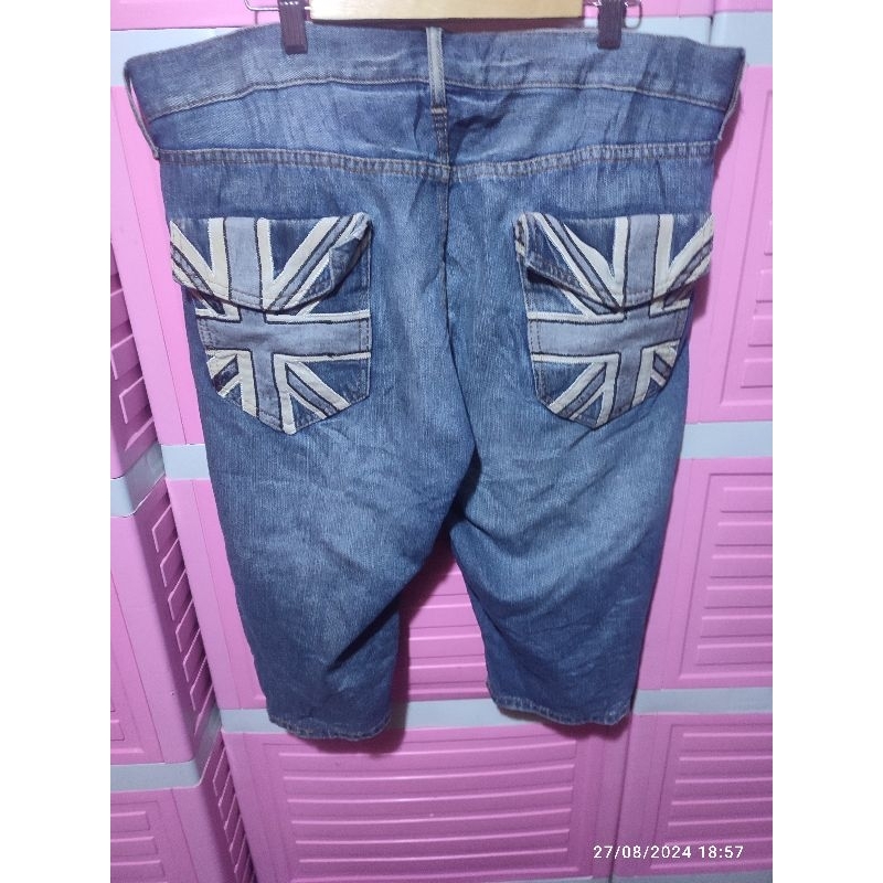 Jeans villand
