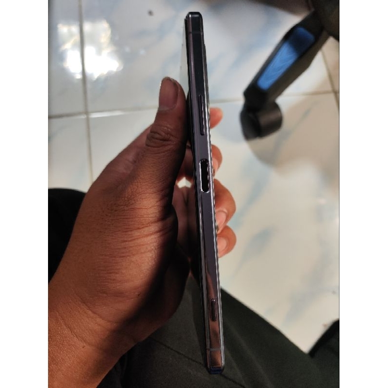 Xperia 1 ii Docomo beacukai