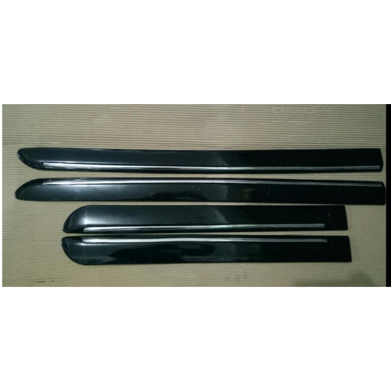 LIST LIS BODY LES BODY SAMPING SPG LIST HITAM MOBIL UNIVERSAL SEMUA MOBIL