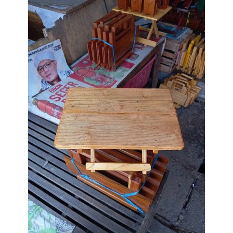 rehal kayu lurus kecil