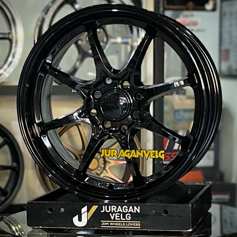 ce28 R16 + Hankook 185/55