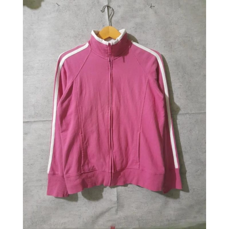 uniqlo tracktop pink