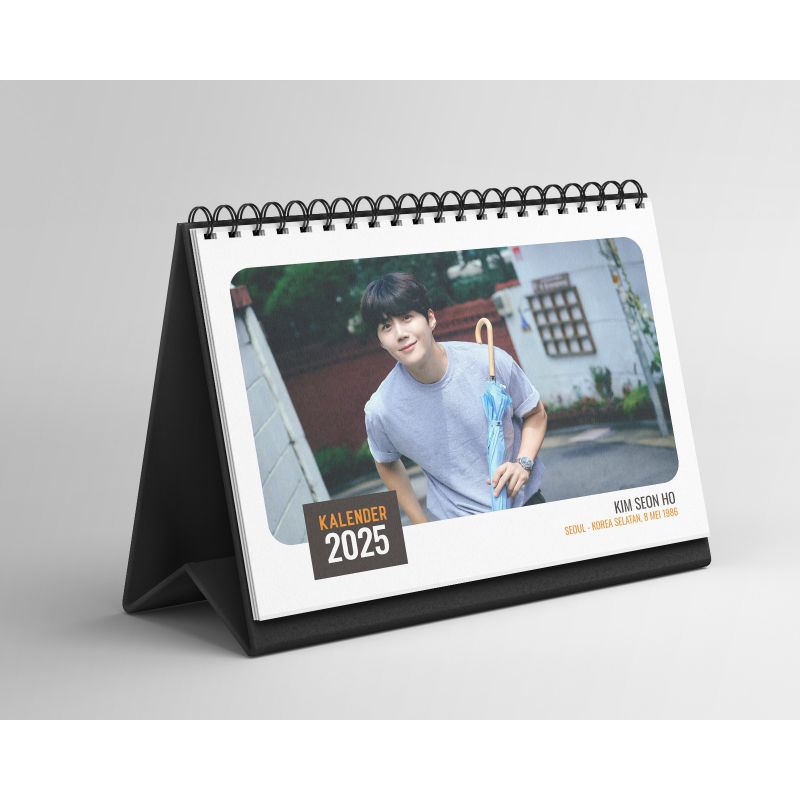 

Kalender Kim Seon Ho 2025