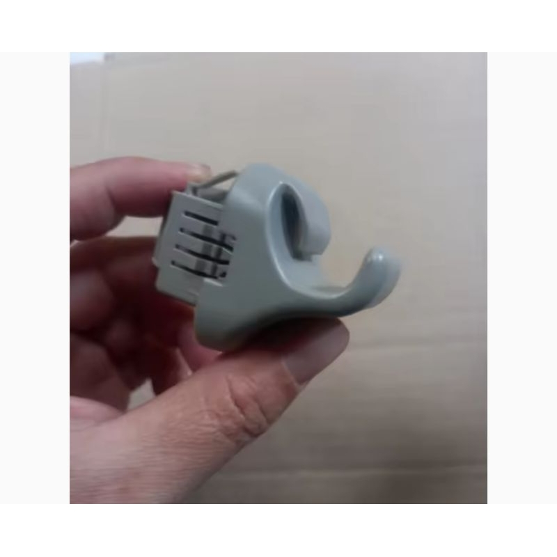 clip dudukan sunvisor nissan Livina march juke