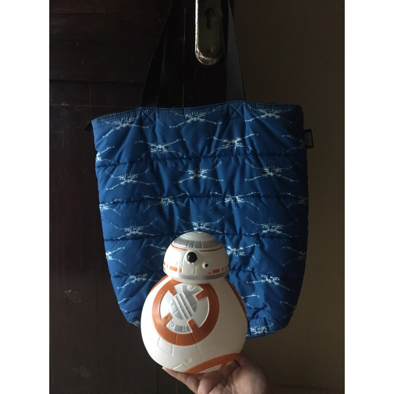 BUNDLE STAR WARS OFFICIAL XXI BOTOL MINUM BB8 & TAS UNIQLO Y-WING THE LAST JEDI