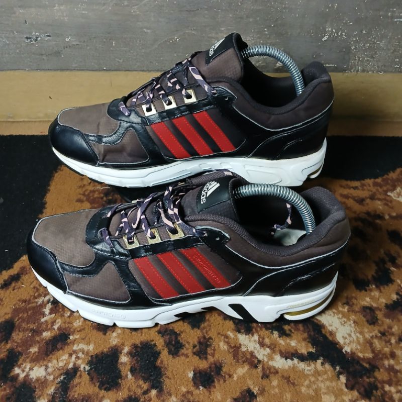 Sepatu Running Adidas Equipment 10 CNY