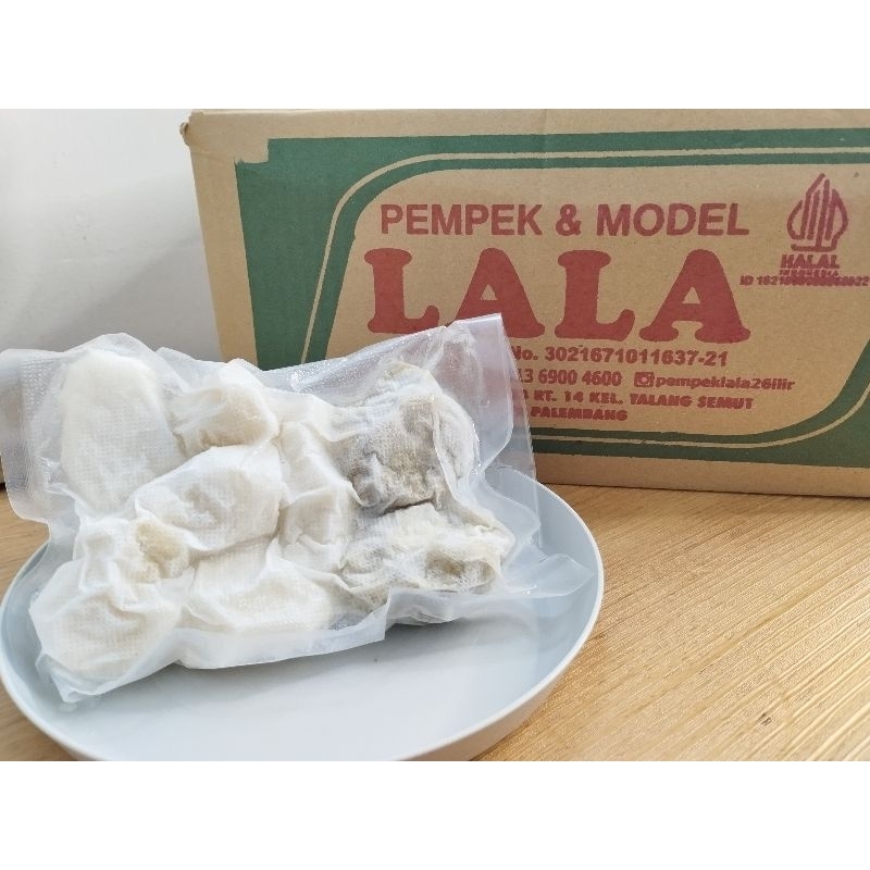 

PAKET PEMPEK LALA ASLI PALEMBANG ISI 10 PCS + CUKO