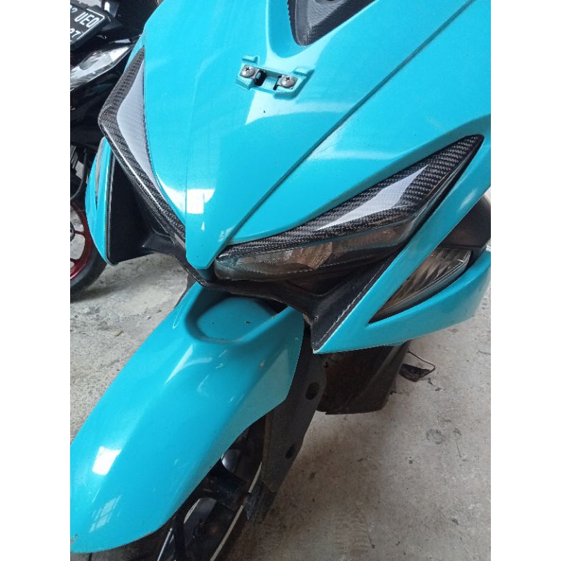 alis lampu aerox old karbon kevlar