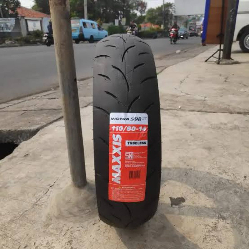 Ban Maxxis VICTRA 110/80-14