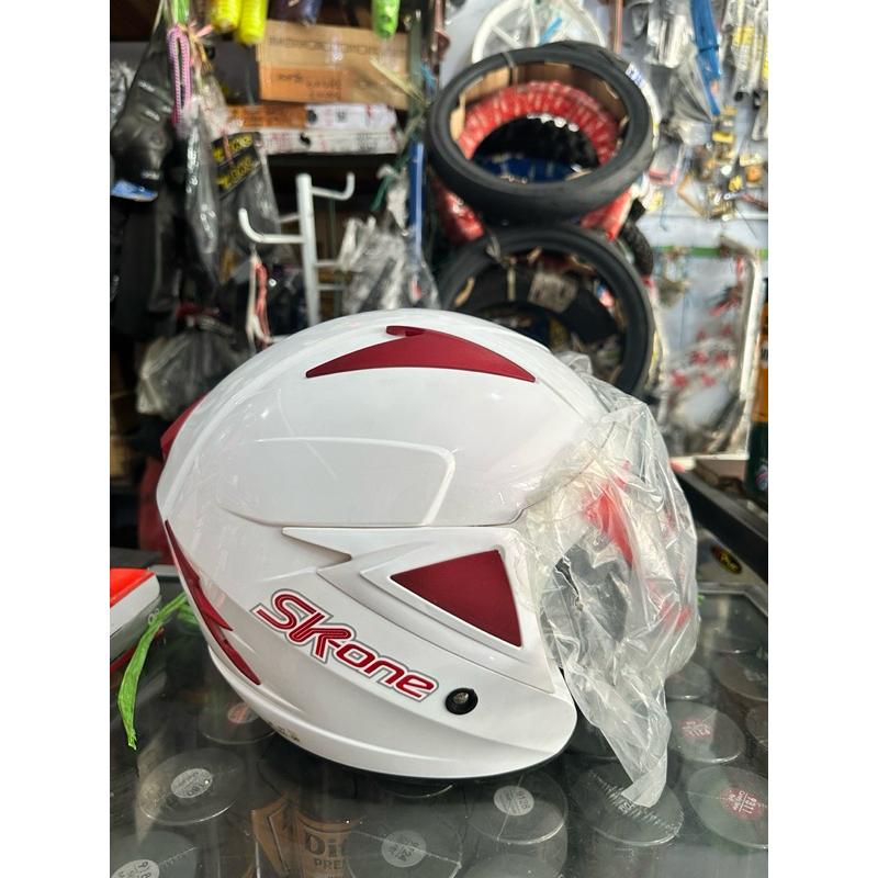 Helm KYT SK-one