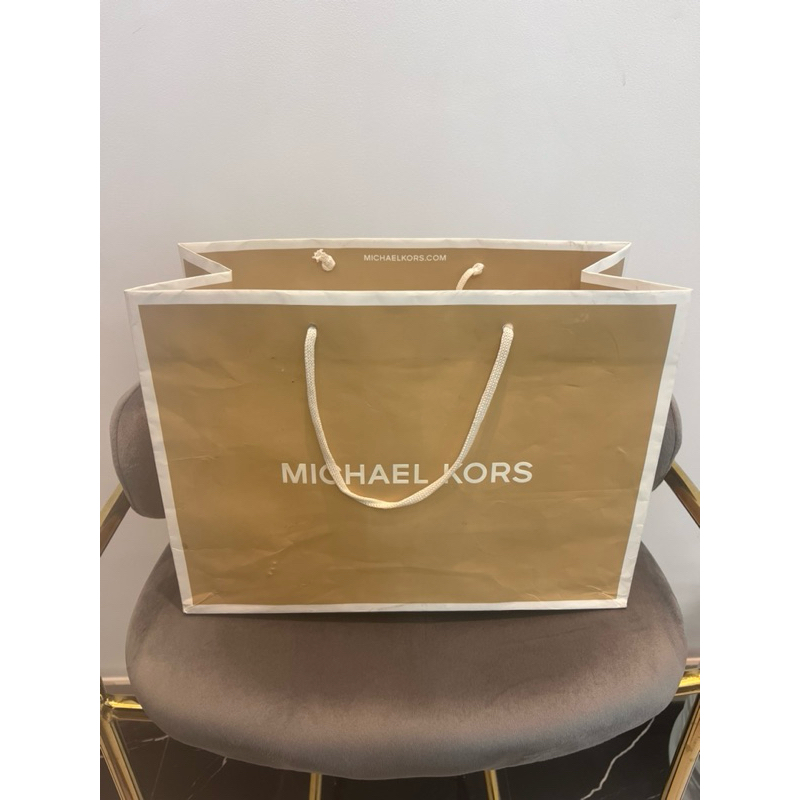 

paperbag branded second