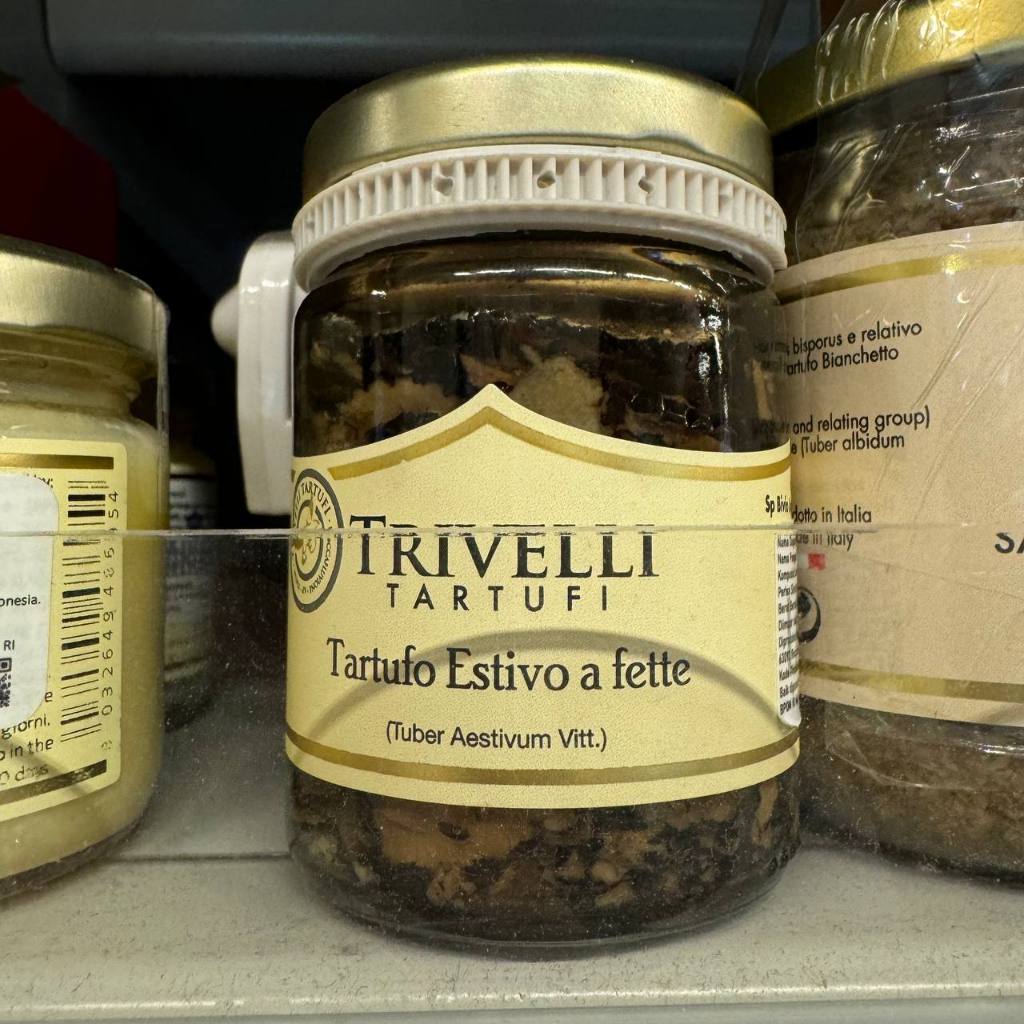 

Trivelli Tartufi Tartufo Estivo a Fette Sliced SMR Truffle Oil Potongan Truffle dengan Minyak