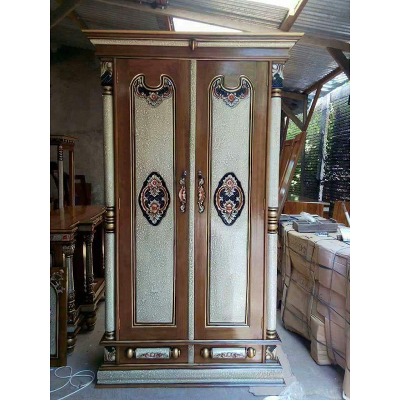Lemari Pakaian Jati Peluru/Lemari Minimalis Jati Pintu 2