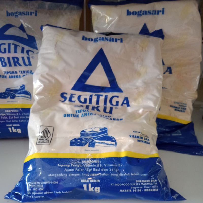 

tepung terigu segituga biru 1kg tepung bogasari
