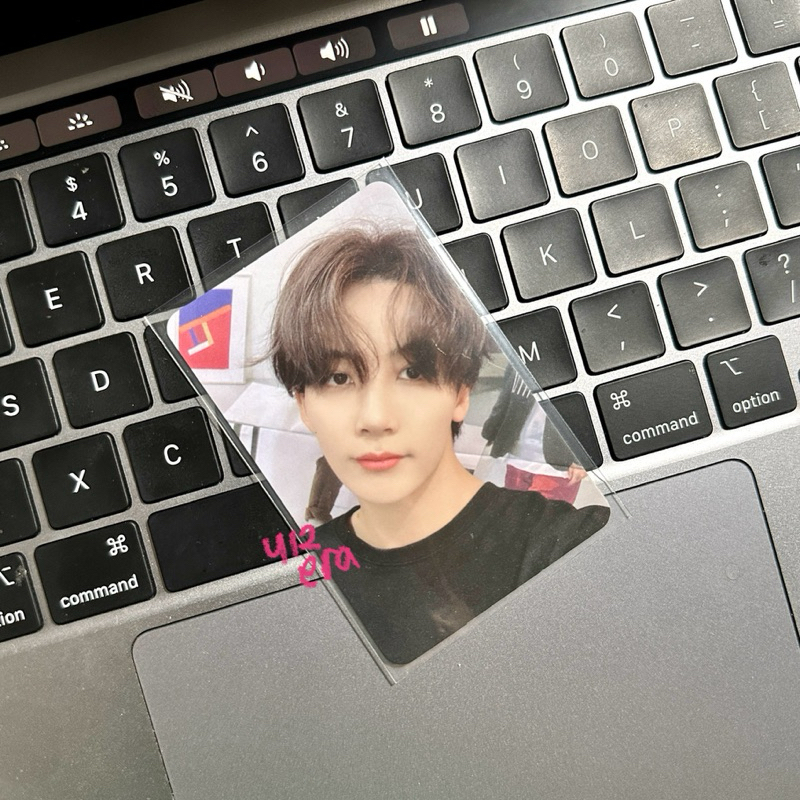 [BOOKED] Official Photocard Jeonghan YZY Semicolon