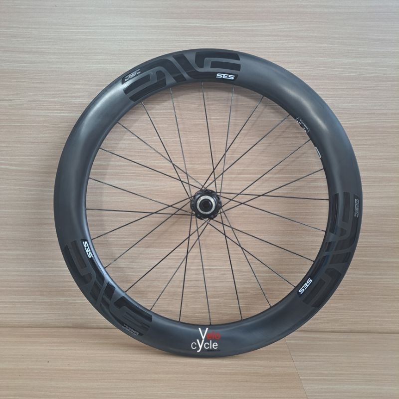 ENVE SES 5.6 Road Disc Carbon wheelset  - Enve Hubs