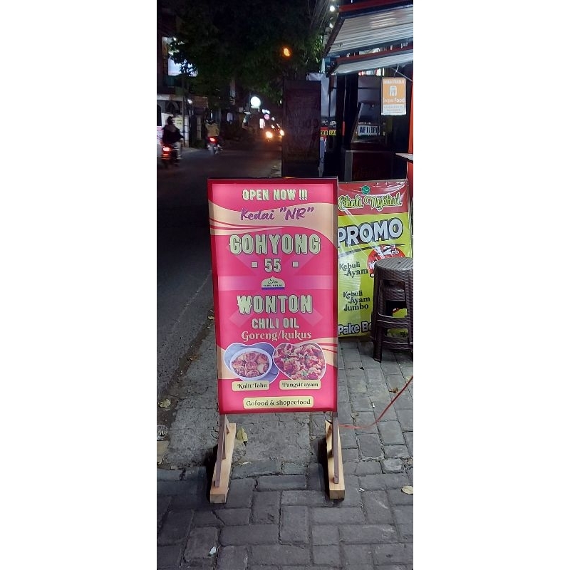 stand banner lampu led
