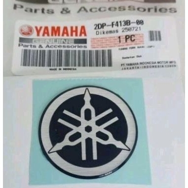 emblem logo stiker garputala Yamaha sayap nmax lama old new