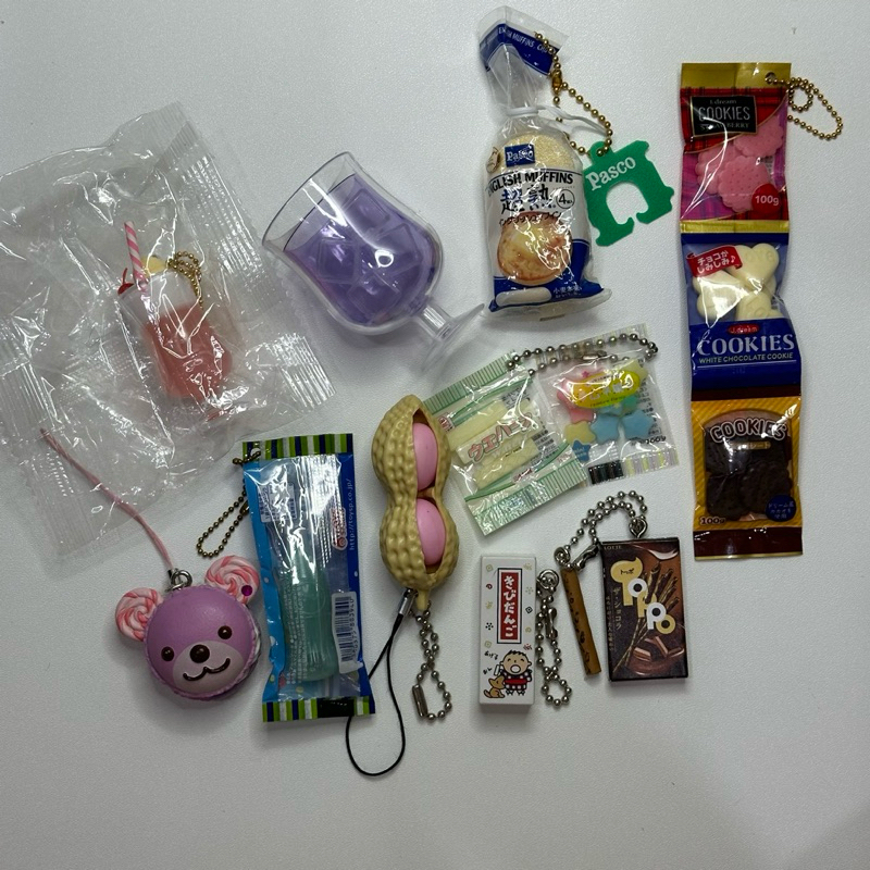 gotochi gacha trinkets food