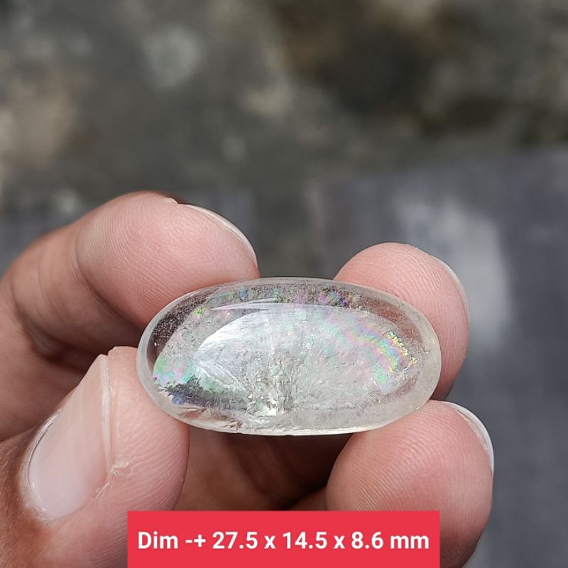 BATU KECUBUNG AIR PELANGI KALIMANTAN ( NATURAL QUARTZ )