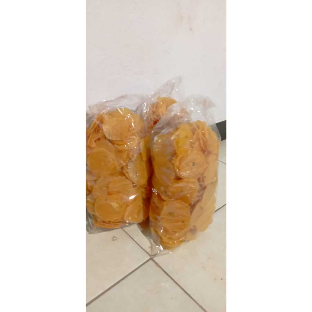 

krupuk sermier/opak telo mentah kemasan 500 gr dijamin enak dan gurih, sedikit pedas buatan sendiri