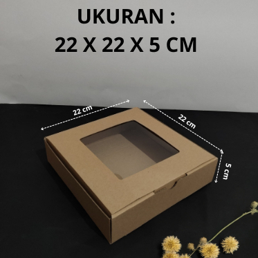 

( 10 Pcs ) Kardus Karton Box Kotak Kue Hampers 22 cm x 22 cm x 5 cm kaca