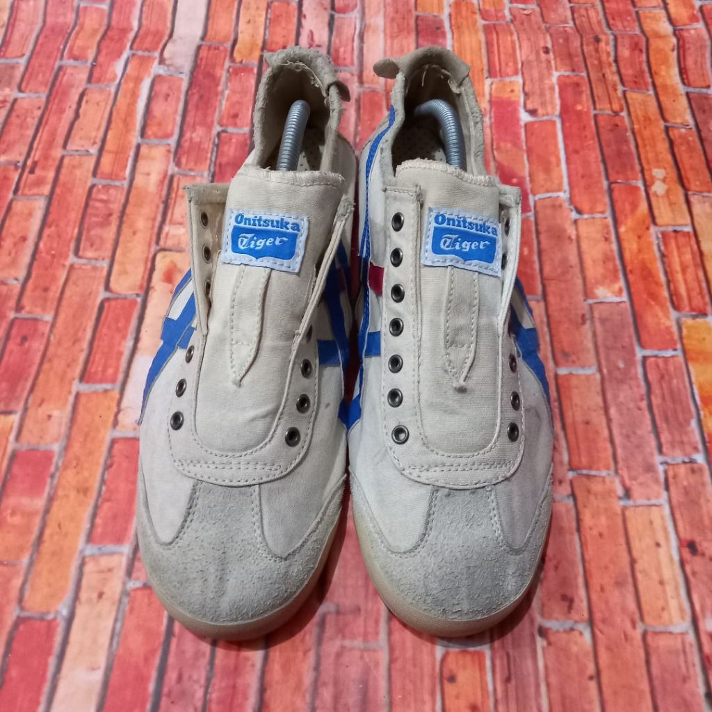 Sneakers slip on onitsuka tiger  size 44