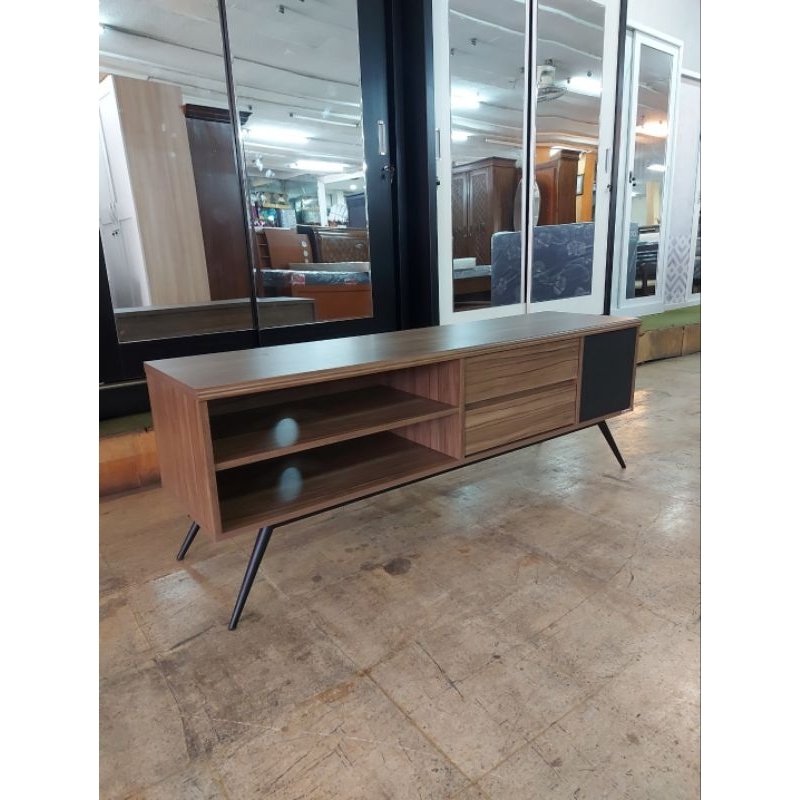 Meja TV Minimalis Kaki Besi 150 cm - Bufet - Buffet - Rak Serbaguna - Lemari Buku
