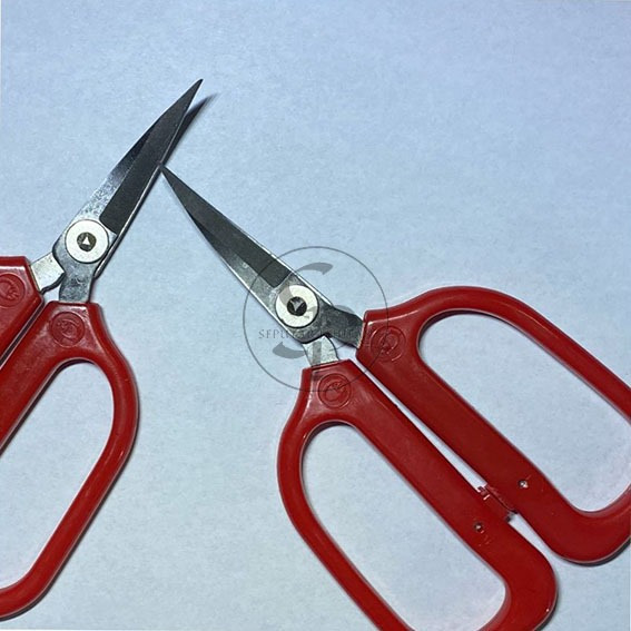

Gunting Bengkok Bordir Kain Kulit Bahan Tailor Garmen