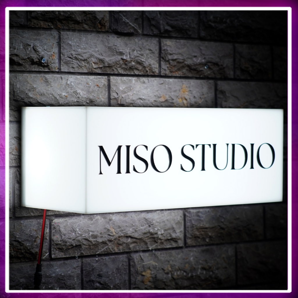 Neon Box Kotak Persegi Custom Ukuran Tempel Dinding