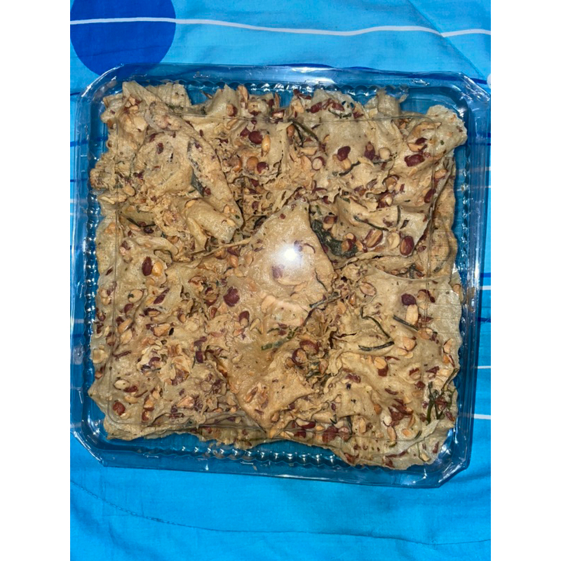 

NARENAI PEYEK - peyek kacang tanah, udang rebon, teri medan ( mika 25x25)