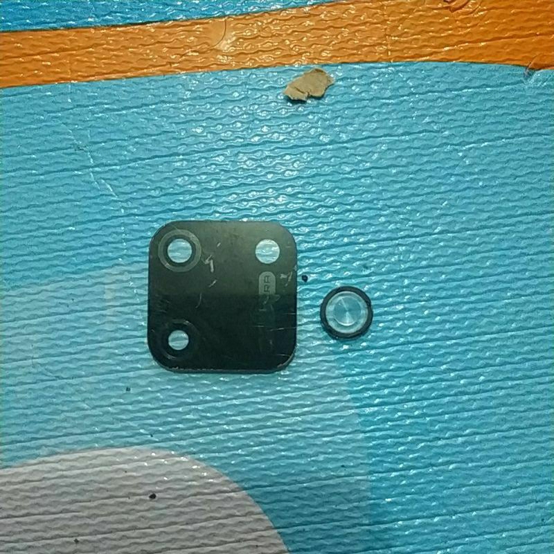 kaca kamera dan flash bekas realme c11 2020