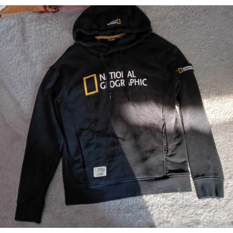 hoodie national Geographic patch