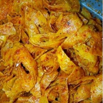 

KERIPIK PANGSIT PEDAS