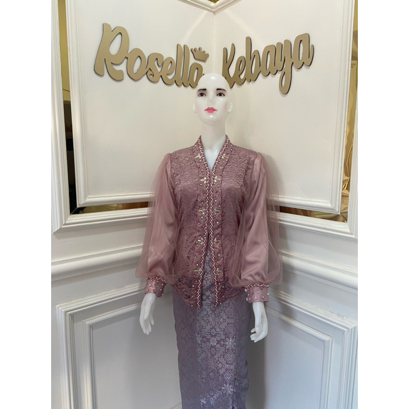 Kebaya Kartini modern hijab friendly