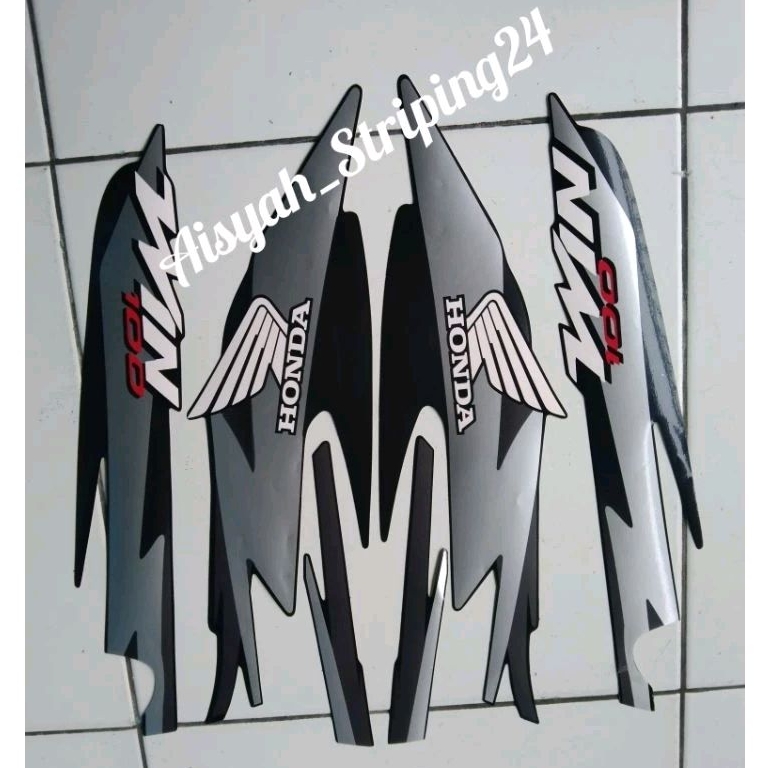 stiker striping lis body motor honda win 100 tahun 2001 2002 warna hitam abu