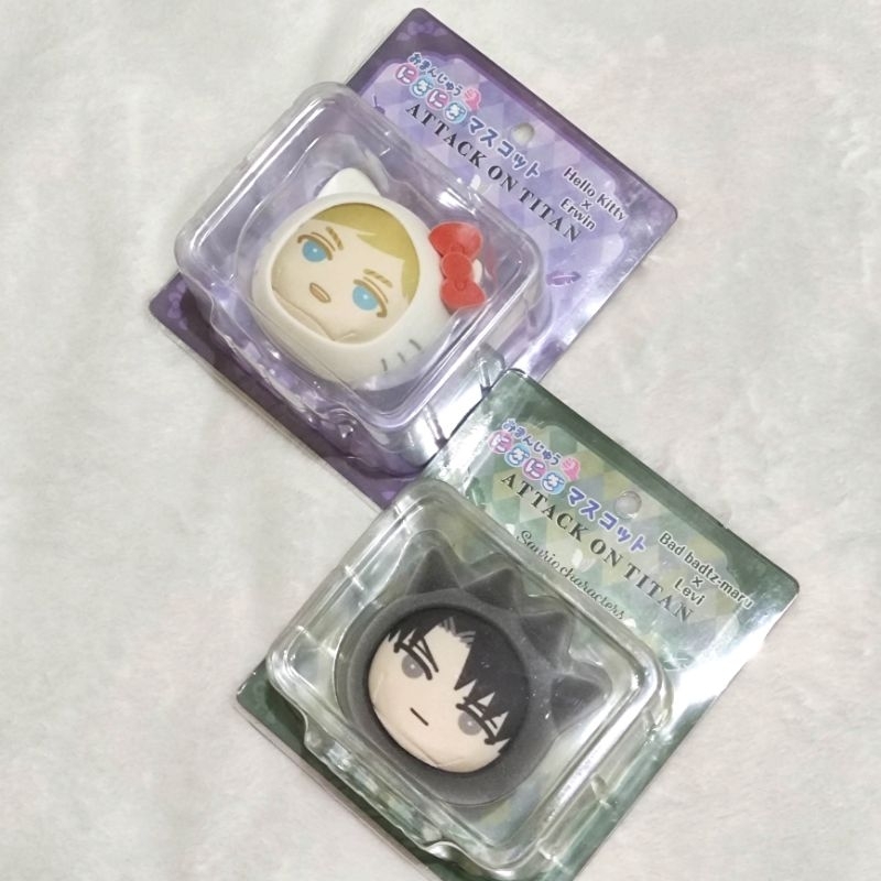 BOOKED Attack on Titan x Sanrio Characters Omanjuu niginigi mascot with kigurumi ERWIN LEVI set